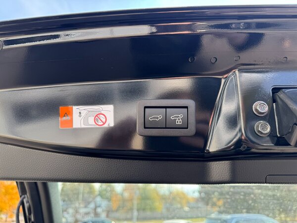 Vehicle thumb image