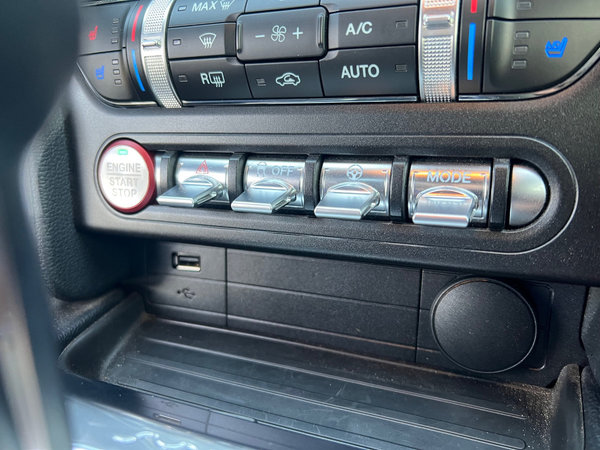 Vehicle thumb image