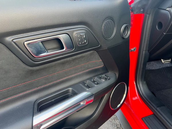 Vehicle thumb image